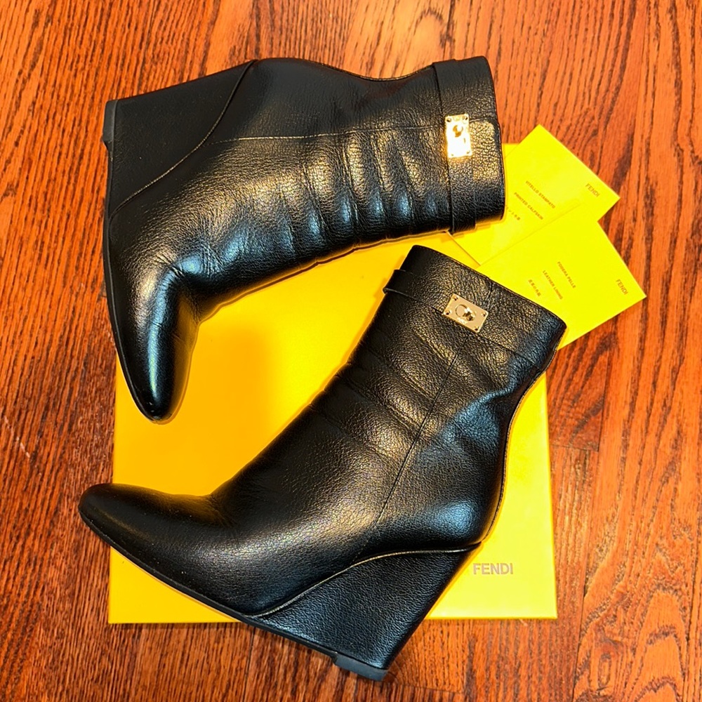 Fendi tronchetto vitello st. Capra Nero - ladies wedge bootie size 39